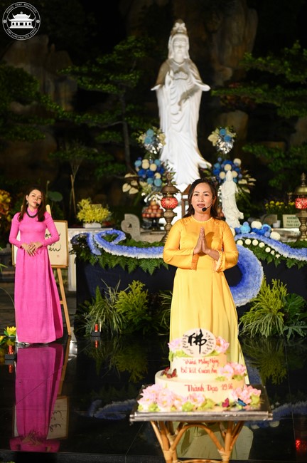 Lễ Ngũ Bách Danh Bồ Tát Quán Thế Âm