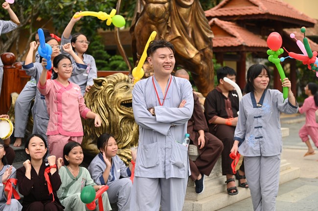 Dharma talk: Steeling oneself for the inside, preaching Junior Thich Minh Thanh - The third day of temporary ordination retreat for Children in Summer 2024