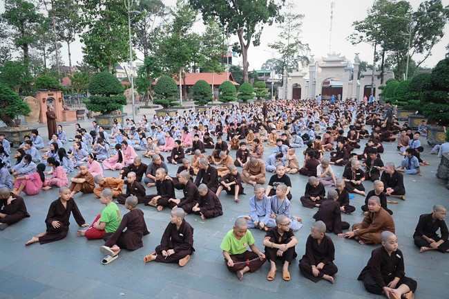 Dharma talk: Steeling oneself for the inside, preaching Junior Thich Minh Thanh - The third day of temporary ordination retreat for Children in Summer 2024