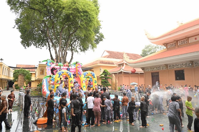 Dharma talk: Steeling oneself for the inside, preaching Junior Thich Minh Thanh - The third day of temporary ordination retreat for Children in Summer 2024