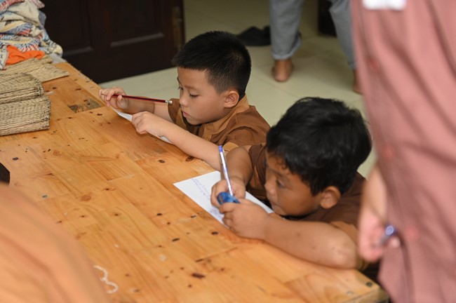 Dharma talk: Steeling oneself for the inside, preaching Junior Thich Minh Thanh - The third day of temporary ordination retreat for Children in Summer 2024