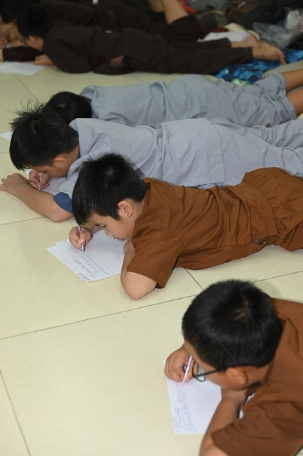 Dharma talk: Steeling oneself for the inside, preaching Junior Thich Minh Thanh - The third day of temporary ordination retreat for Children in Summer 2024