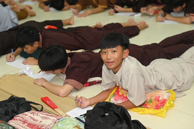 Dharma talk: Steeling oneself for the inside, preaching Junior Thich Minh Thanh - The third day of temporary ordination retreat for Children in Summer 2024
