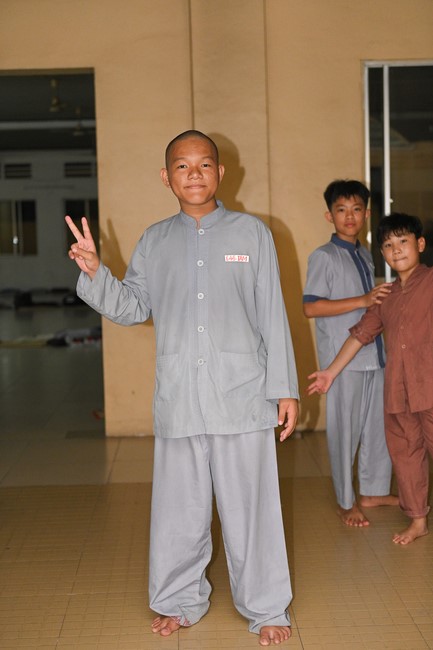 Dharma talk: Steeling oneself for the inside, preaching Junior Thich Minh Thanh - The third day of temporary ordination retreat for Children in Summer 2024