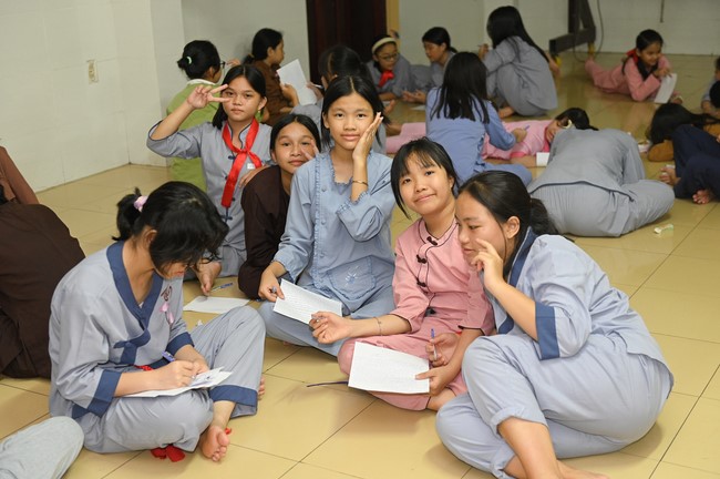 Dharma talk: Steeling oneself for the inside, preaching Junior Thich Minh Thanh - The third day of temporary ordination retreat for Children in Summer 2024
