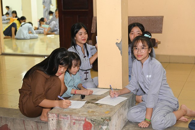 Dharma talk: Steeling oneself for the inside, preaching Junior Thich Minh Thanh - The third day of temporary ordination retreat for Children in Summer 2024