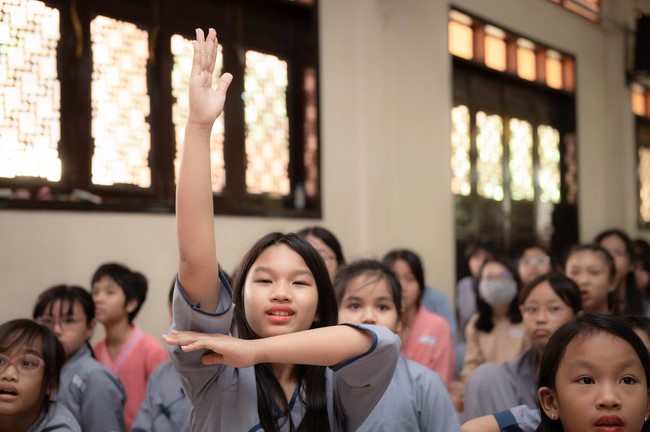 Dharma talk: Steeling oneself for the inside, preaching Junior Thich Minh Thanh - The third day of temporary ordination retreat for Children in Summer 2024
