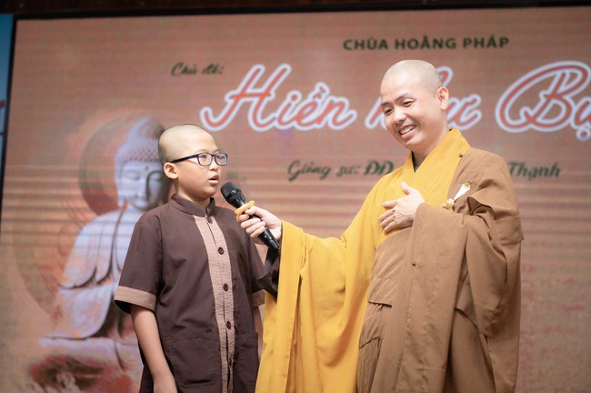 Dharma talk: Steeling oneself for the inside, preaching Junior Thich Minh Thanh - The third day of temporary ordination retreat for Children in Summer 2024