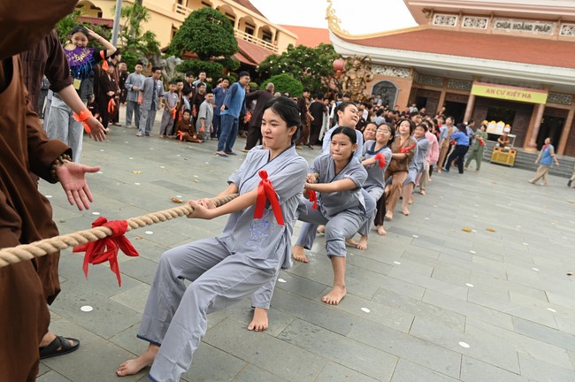 Dharma talk: Steeling oneself for the inside, preaching Junior Thich Minh Thanh - The third day of temporary ordination retreat for Children in Summer 2024