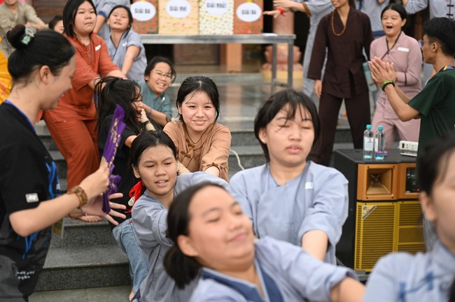 Dharma talk: Steeling oneself for the inside, preaching Junior Thich Minh Thanh - The third day of temporary ordination retreat for Children in Summer 2024