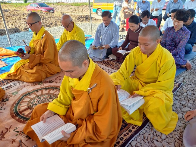 Groundbreaking ceremony of Hoa Phu Primary and Secondary School in Binh Duong by the Pagoda's Charity Board