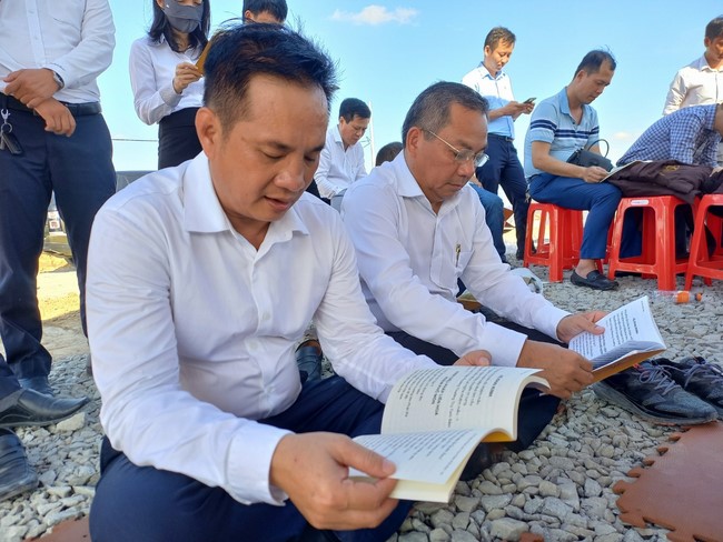 Groundbreaking ceremony of Hoa Phu Primary and Secondary School in Binh Duong by the Pagoda's Charity Board