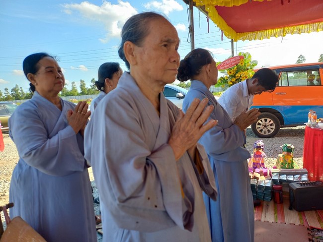 Groundbreaking ceremony of Hoa Phu Primary and Secondary School in Binh Duong by the Pagoda's Charity Board