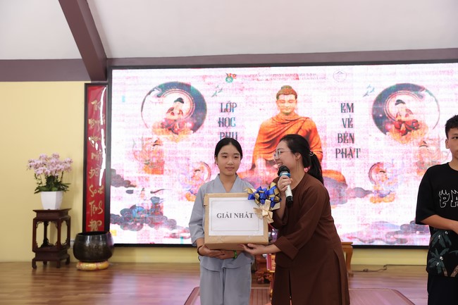 Chùa Hòa Phúc – Hà Nội: Lễ tổng kết chương trình Cuối Tuần Về Bên Phật