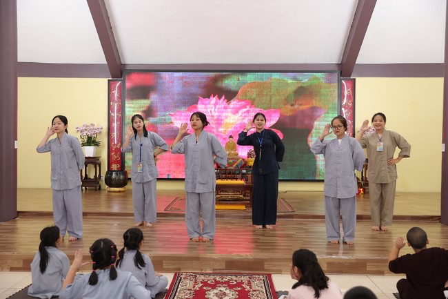 Chùa Hòa Phúc – Hà Nội: Lễ tổng kết chương trình Cuối Tuần Về Bên Phật