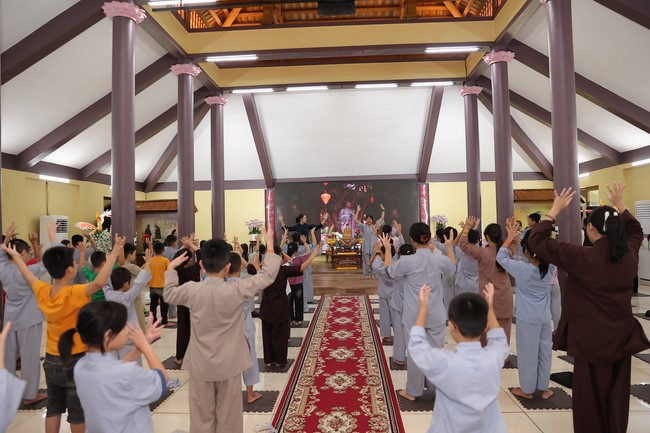 Chùa Hòa Phúc – Hà Nội: Lễ tổng kết chương trình Cuối Tuần Về Bên Phật