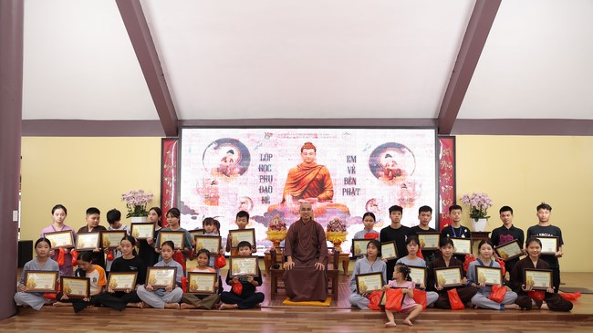 Chùa Hòa Phúc – Hà Nội: Lễ tổng kết chương trình Cuối Tuần Về Bên Phật