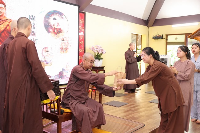 Chùa Hòa Phúc – Hà Nội: Lễ tổng kết chương trình Cuối Tuần Về Bên Phật