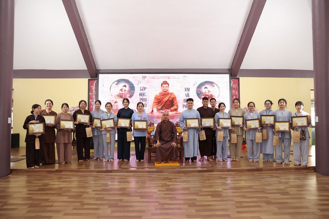 Chùa Hòa Phúc – Hà Nội: Lễ tổng kết chương trình Cuối Tuần Về Bên Phật