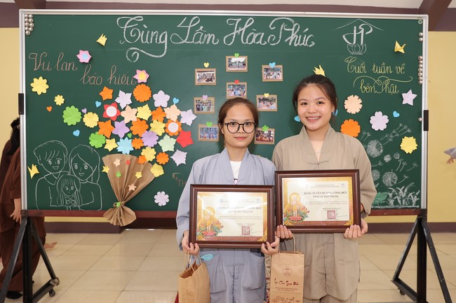 Chùa Hòa Phúc – Hà Nội: Lễ tổng kết chương trình Cuối Tuần Về Bên Phật