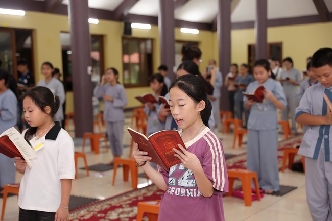 Chùa Hòa Phúc – Hà Nội: Lễ tổng kết chương trình Cuối Tuần Về Bên Phật