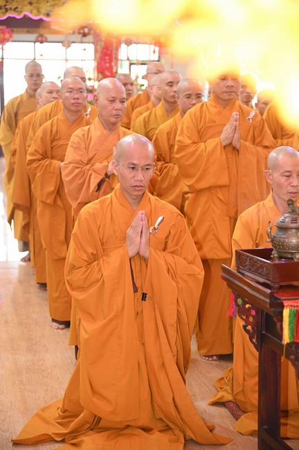 Holding Pravaranà Ceremony of the Director Board (DB) of Hoc Mon district's Vietnam Buddhist Sangha (VBS)