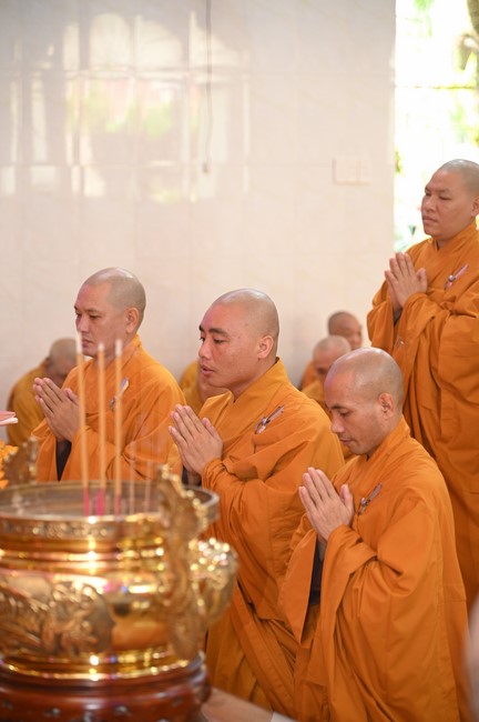 Holding Pravaranà Ceremony of the Director Board (DB) of Hoc Mon district's Vietnam Buddhist Sangha (VBS)
