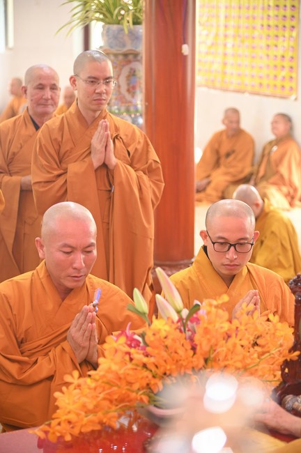 Holding Pravaranà Ceremony of the Director Board (DB) of Hoc Mon district's Vietnam Buddhist Sangha (VBS)