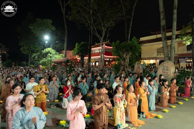 Candle Lighting Night of Ullambana Ceremony holding by Hieu and Thuong Group