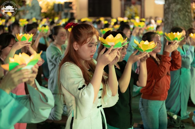 Candle Lighting Night of Ullambana Ceremony holding by Hieu and Thuong Group