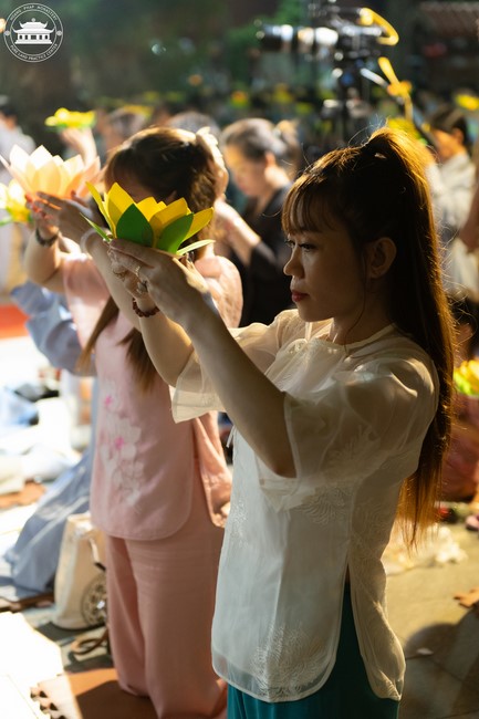 Candle Lighting Night of Ullambana Ceremony holding by Hieu and Thuong Group