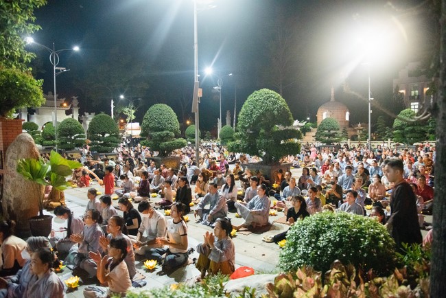 Candle Lighting Night of Ullambana Ceremony holding by Hieu and Thuong Group