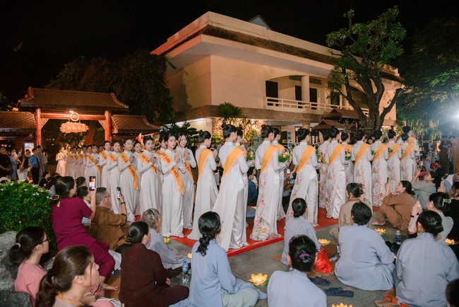 Candle Lighting Night of Ullambana Ceremony holding by Hieu and Thuong Group