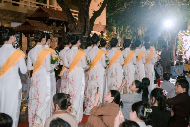 Candle Lighting Night of Ullambana Ceremony holding by Hieu and Thuong Group