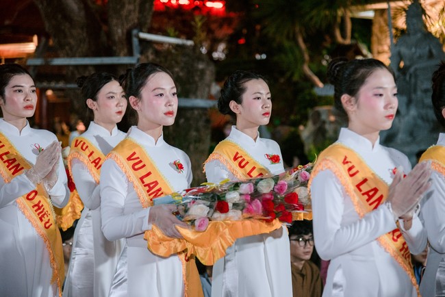 Candle Lighting Night of Ullambana Ceremony holding by Hieu and Thuong Group