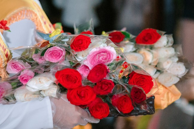 Candle Lighting Night of Ullambana Ceremony holding by Hieu and Thuong Group