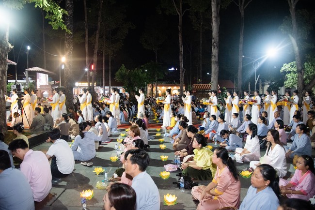 Candle Lighting Night of Ullambana Ceremony holding by Hieu and Thuong Group