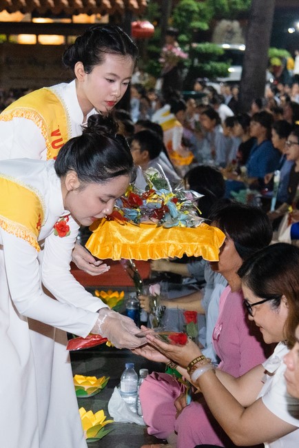 Candle Lighting Night of Ullambana Ceremony holding by Hieu and Thuong Group