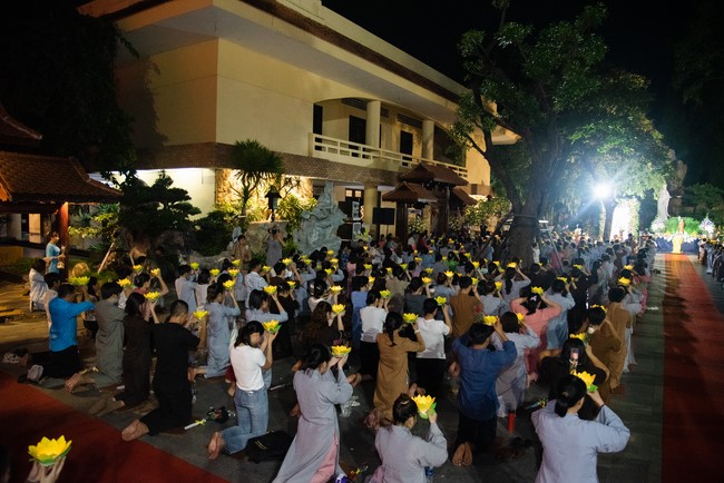 Candle Lighting Night of Ullambana Ceremony holding by Hieu and Thuong Group