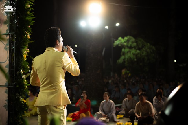 Candle Lighting Night of Ullambana Ceremony holding by Hieu and Thuong Group