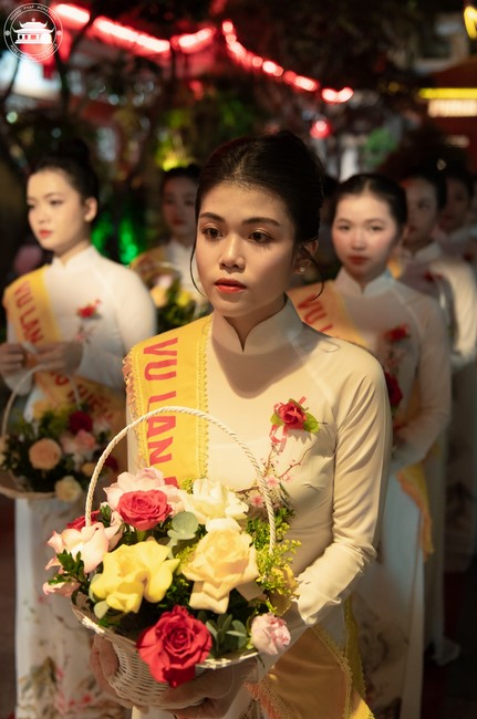 Candle Lighting Night of Ullambana Ceremony holding by Hieu and Thuong Group