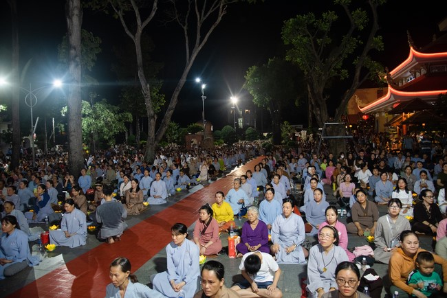 Candle Lighting Night of Ullambana Ceremony holding by Hieu and Thuong Group