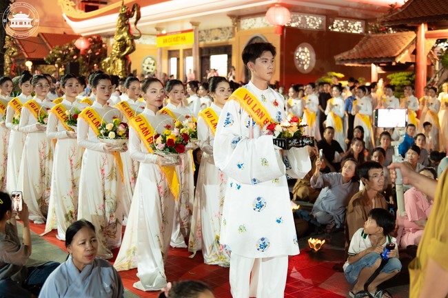 Candle Lighting Night of Ullambana Ceremony holding by Hieu and Thuong Group