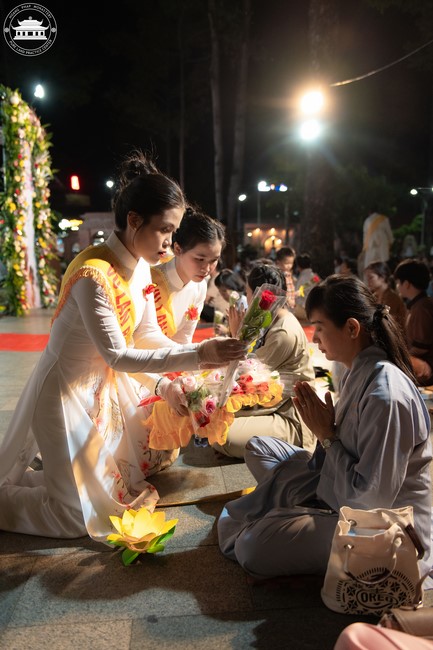 Candle Lighting Night of Ullambana Ceremony holding by Hieu and Thuong Group