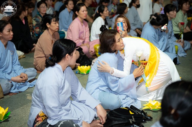 Candle Lighting Night of Ullambana Ceremony holding by Hieu and Thuong Group