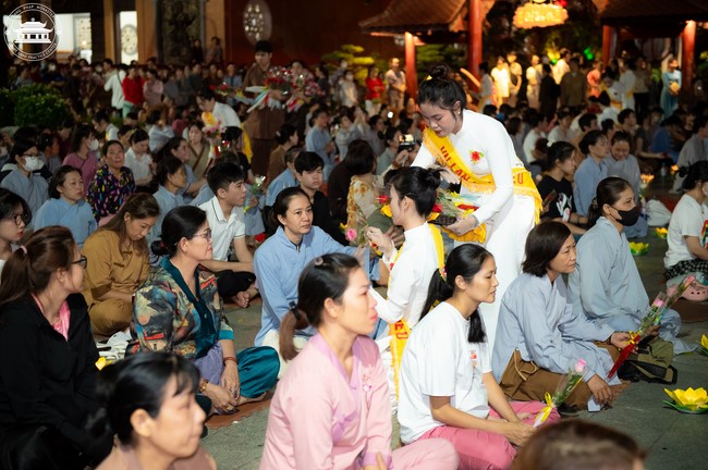 Candle Lighting Night of Ullambana Ceremony holding by Hieu and Thuong Group