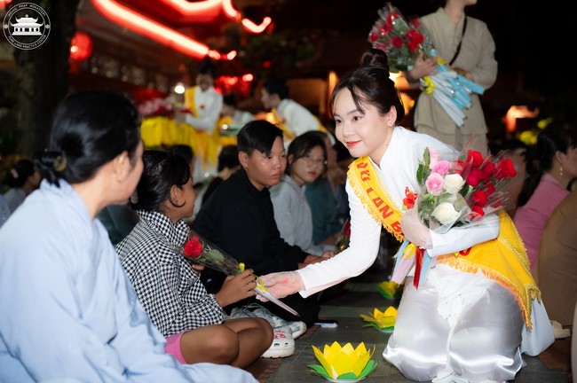 Candle Lighting Night of Ullambana Ceremony holding by Hieu and Thuong Group