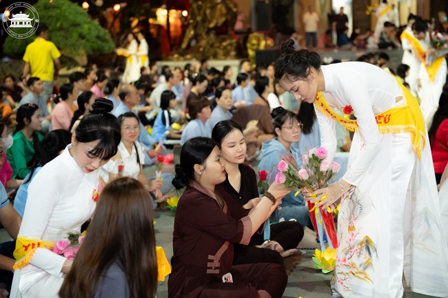 Candle Lighting Night of Ullambana Ceremony holding by Hieu and Thuong Group