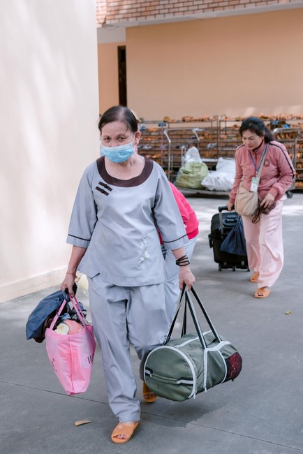 Entering into the 103rd Seven-Day Retreat