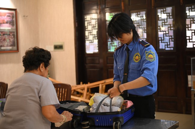 Entering into the 103rd Seven-Day Retreat